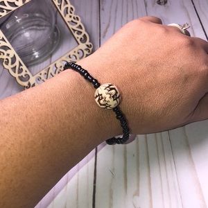 ‼️ Women’s Memory Wire Single Loop Bracelet